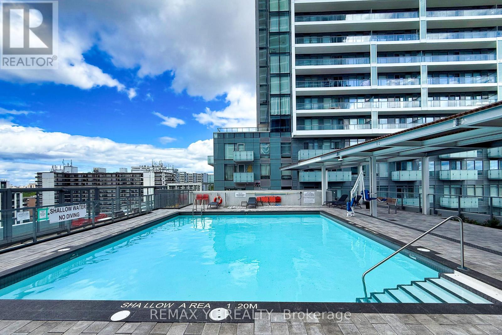 835 - 7 Golden Lion Heights N, Toronto (newtonbrook East), Ontario