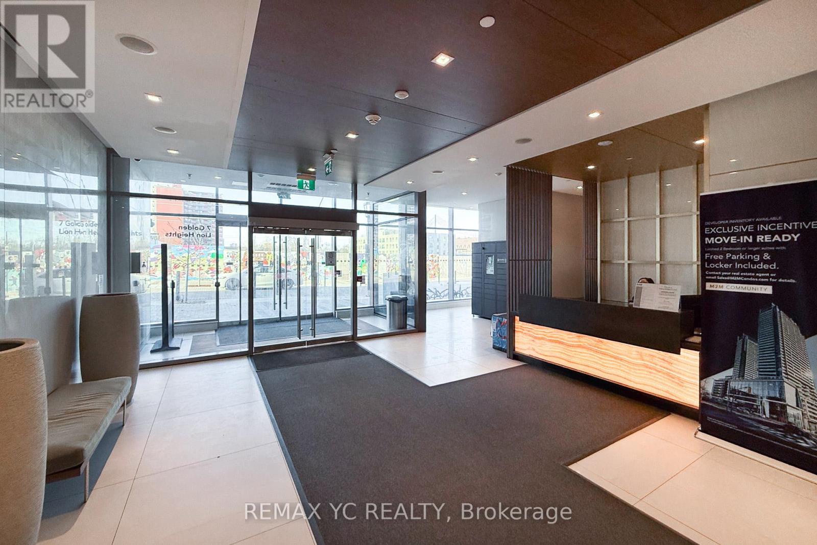 835 - 7 Golden Lion Heights N, Toronto (newtonbrook East), Ontario