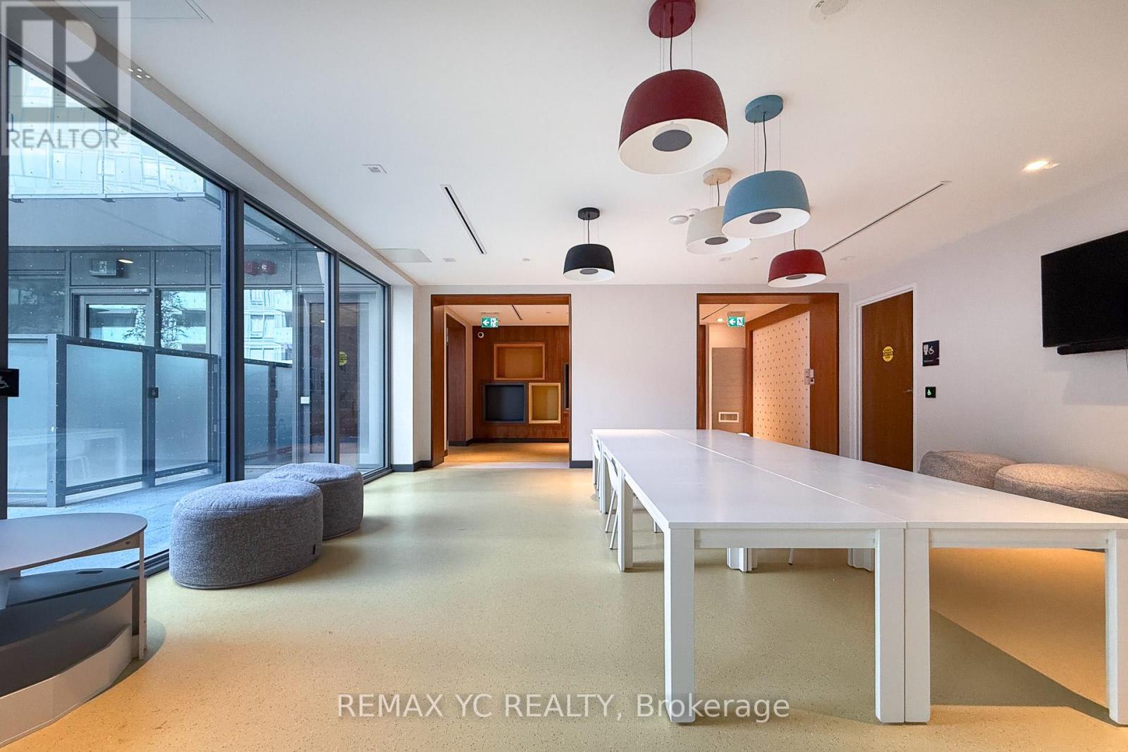 835 - 7 Golden Lion Heights N, Toronto (newtonbrook East), Ontario