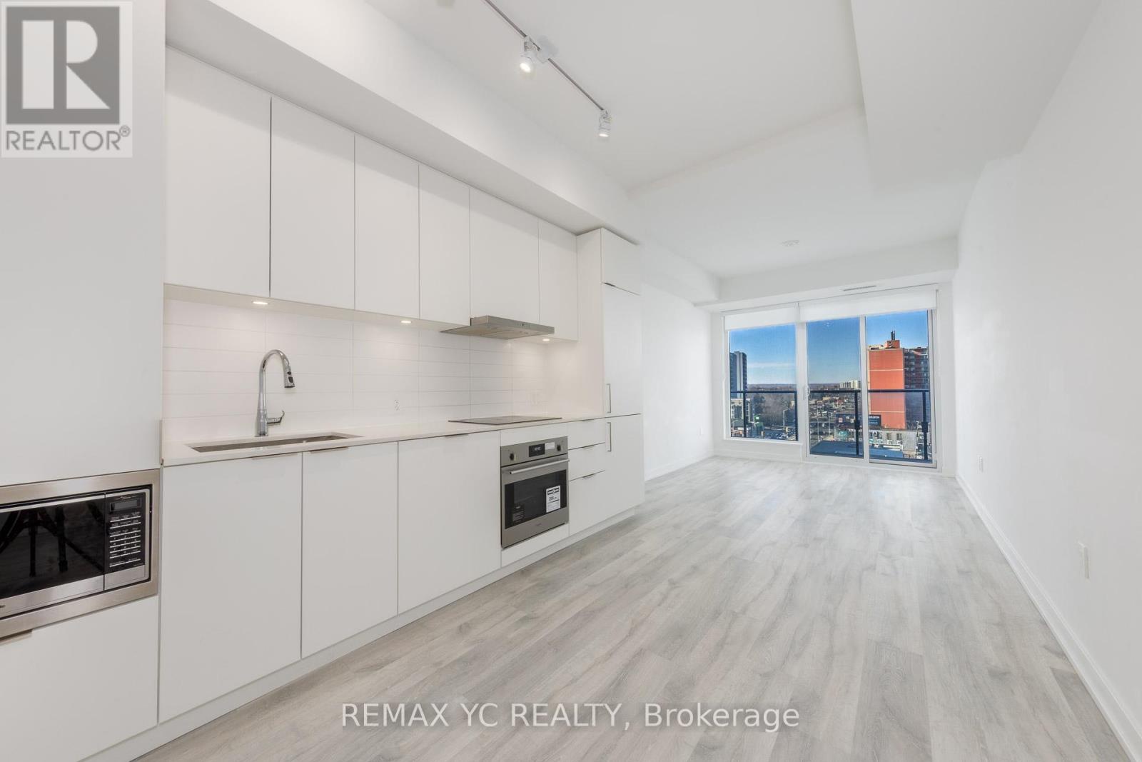 835 - 7 Golden Lion Heights N, Toronto (newtonbrook East), Ontario