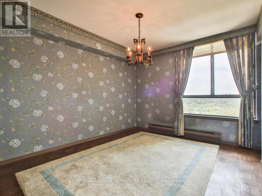 F19 - 288 Mill Road, Toronto (markland Wood), Ontario