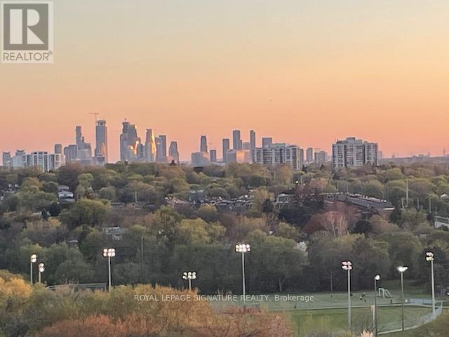 F19 - 288 Mill Road, Toronto (markland Wood), Ontario