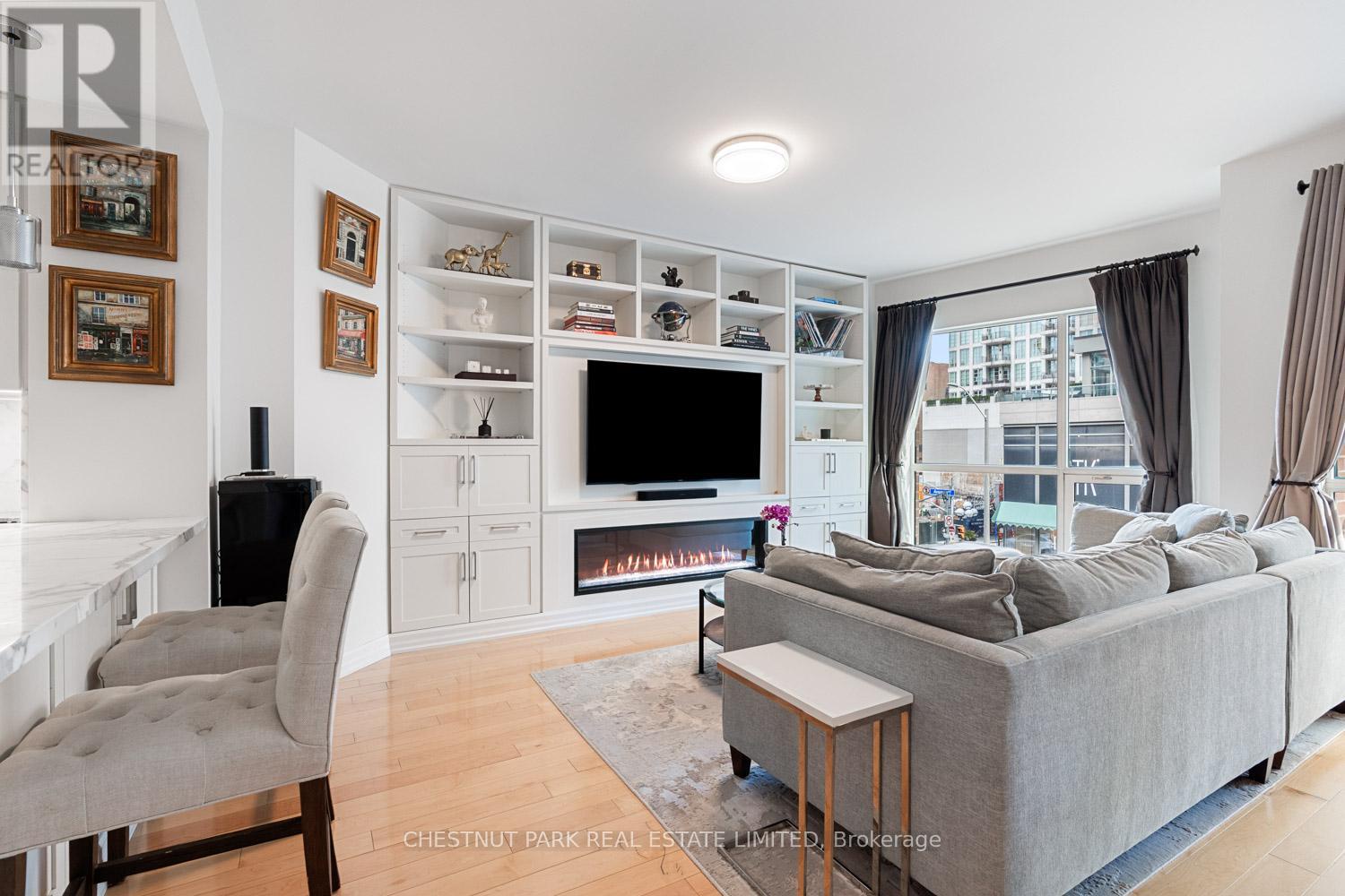 304 - 38 Avenue Road, Toronto (annex), Ontario