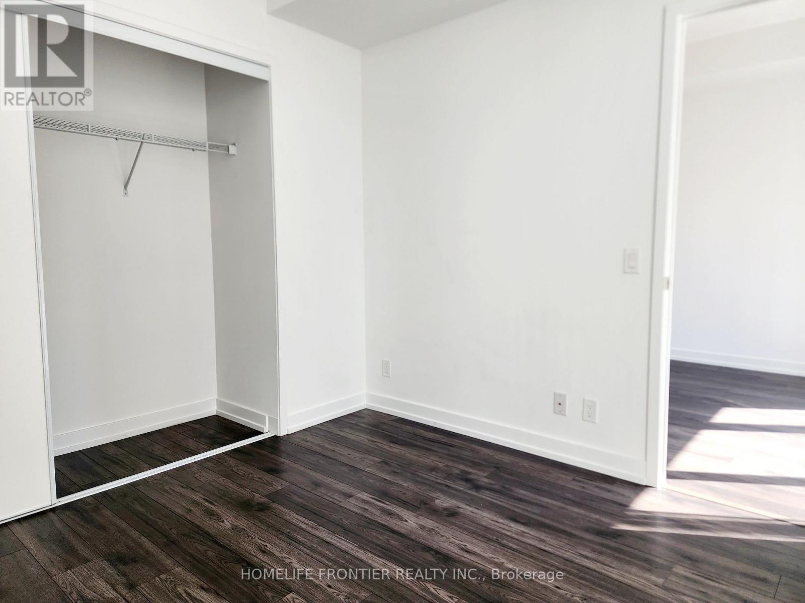 717 - 33 Helendale Avenue, Toronto (yonge-eglinton), Ontario