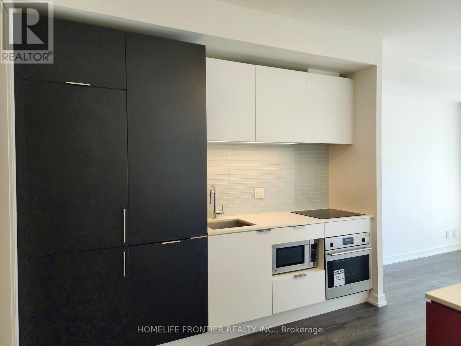 717 - 33 Helendale Avenue, Toronto (yonge-eglinton), Ontario