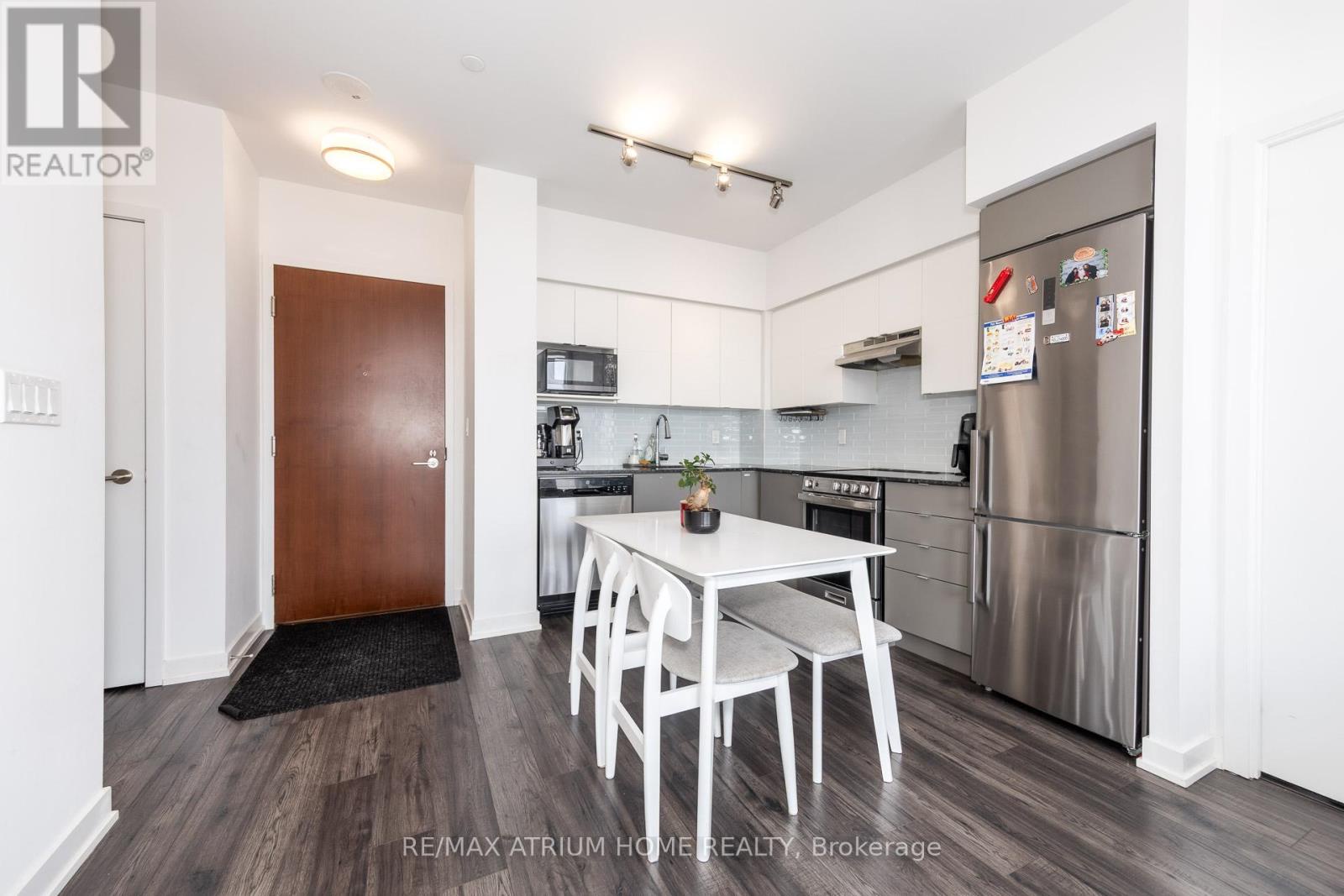 1515 - 120 Varna Drive, Toronto (englemount-lawrence), Ontario