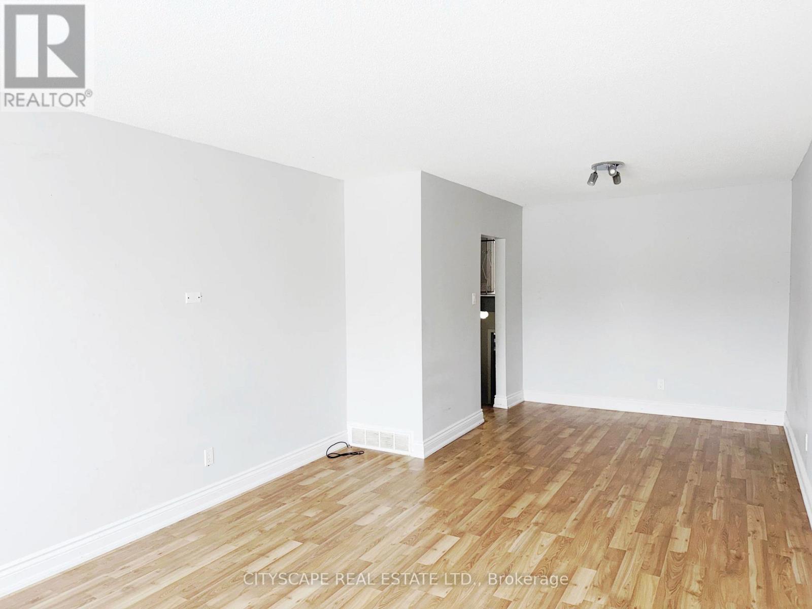 11 Melpham Court, Toronto (west Humber-clairville), Ontario