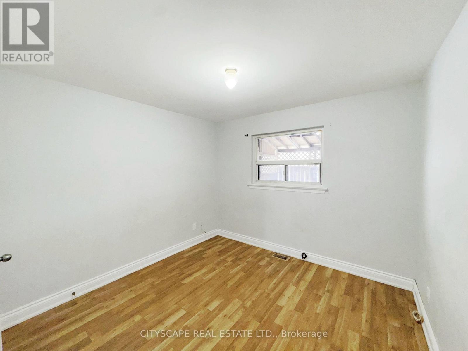 11 Melpham Court, Toronto (west Humber-clairville), Ontario