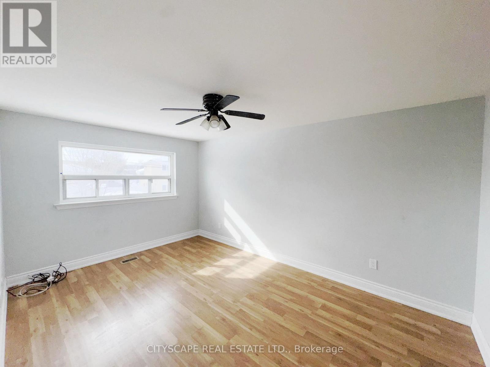 11 Melpham Court, Toronto (west Humber-clairville), Ontario