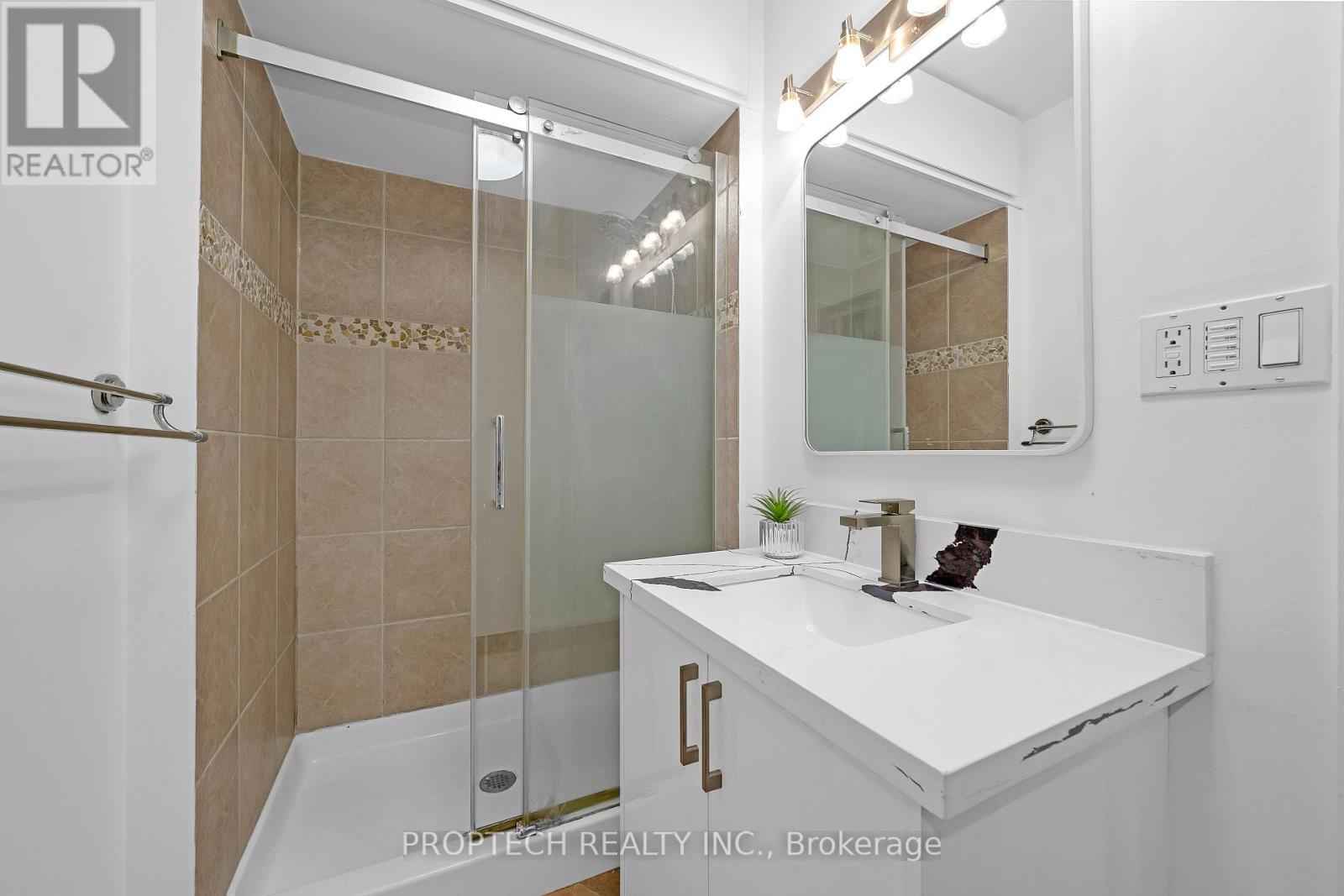 93 Wiley Avenue, Toronto (danforth Village-east York), Ontario