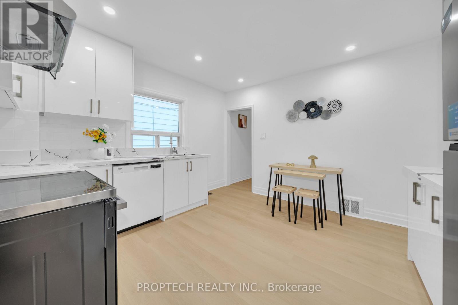 93 Wiley Avenue, Toronto (danforth Village-east York), Ontario