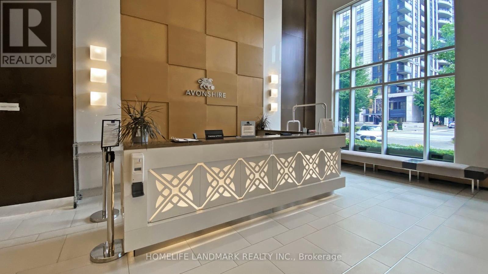 L05 - 100 Harrison Garden Boulevard, Toronto (willowdale East), Ontario