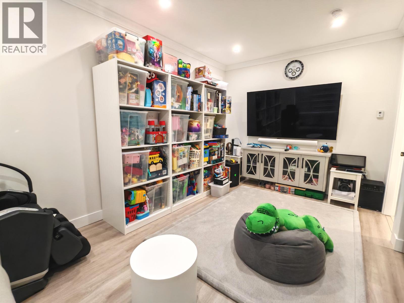 2280 Mclennan Avenue, Richmond, British Columbia