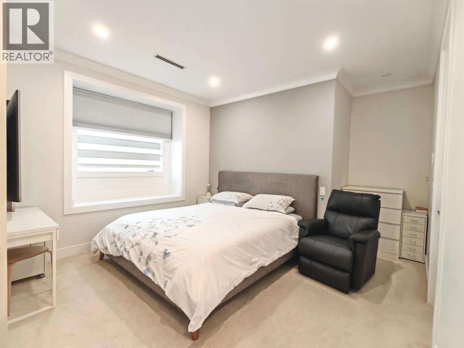 2280 Mclennan Avenue, Richmond, British Columbia