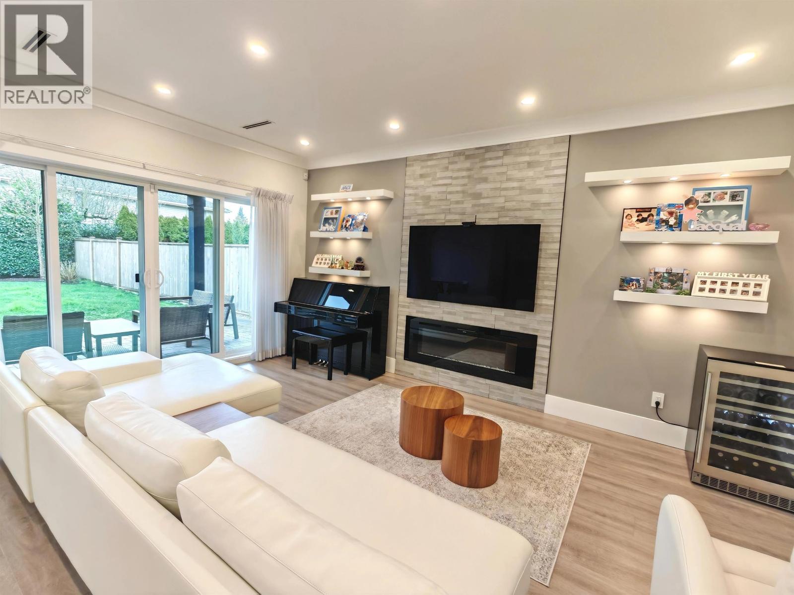 2280 Mclennan Avenue, Richmond, British Columbia