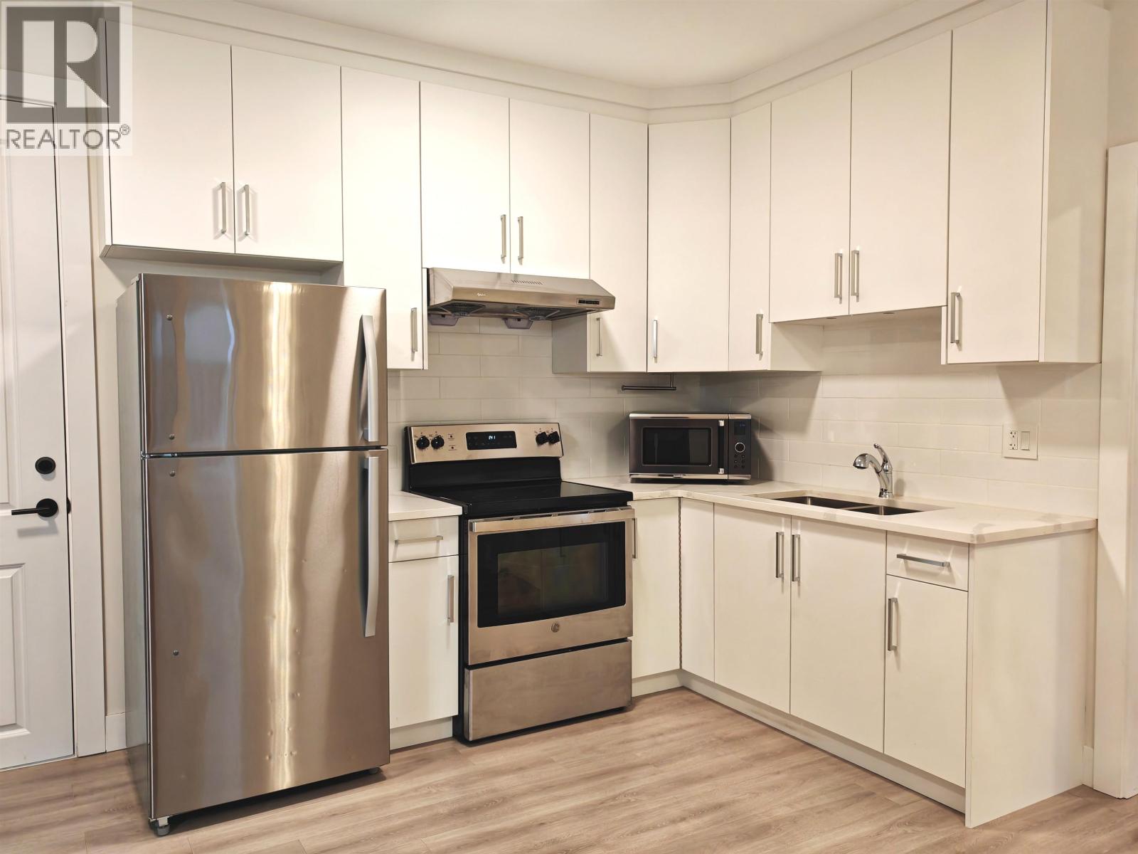 2280 Mclennan Avenue, Richmond, British Columbia