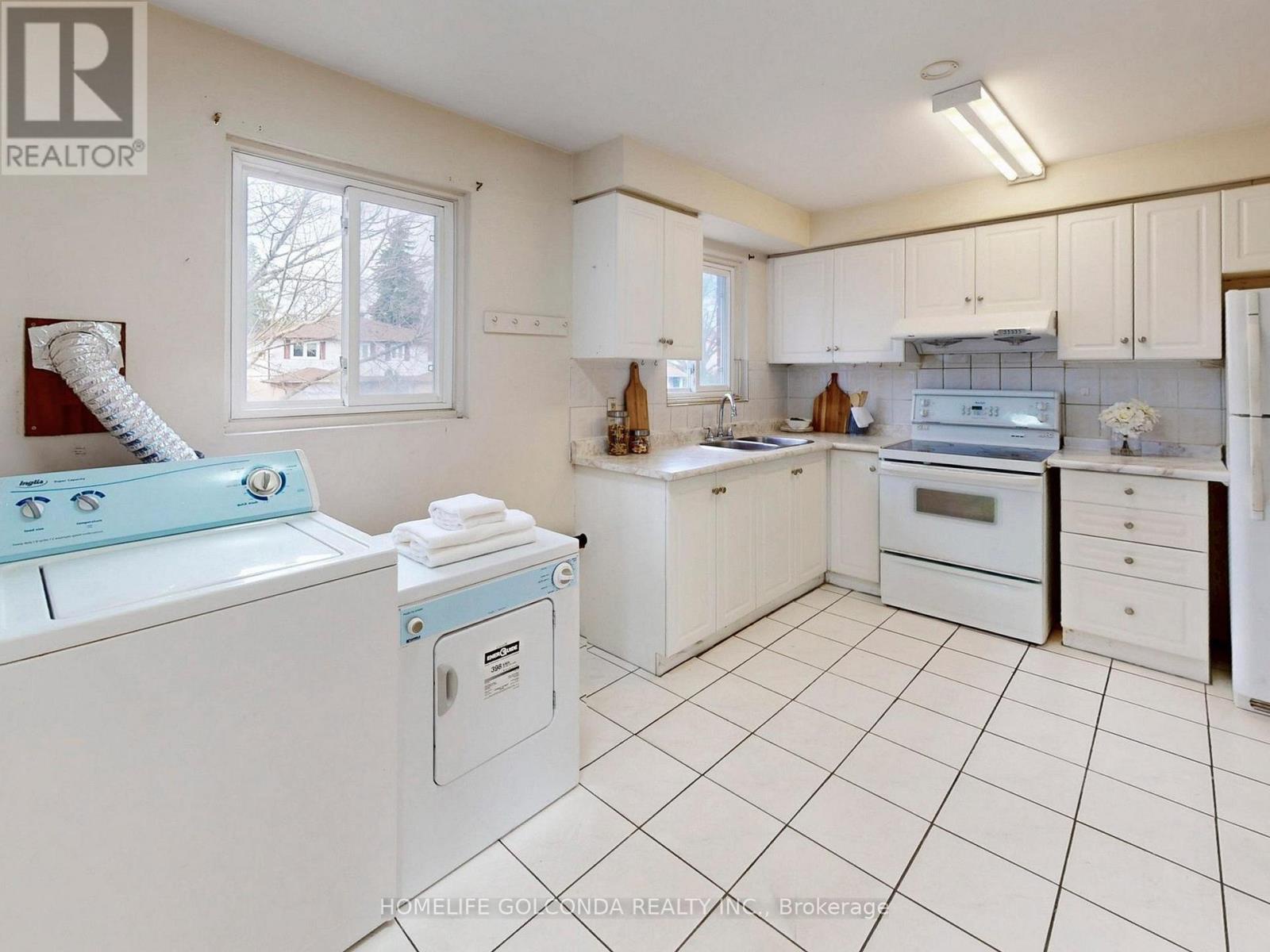 81 Sexton Crescent, Toronto (hillcrest Village), Ontario