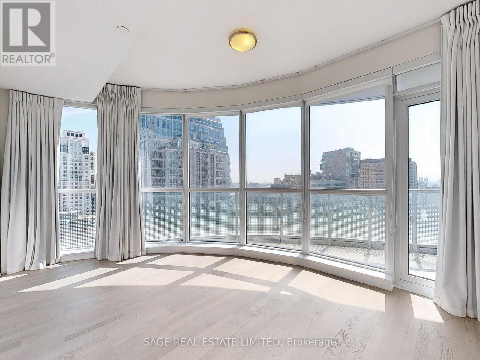 2102 - 88 Cumberland Street, Toronto (annex), Ontario