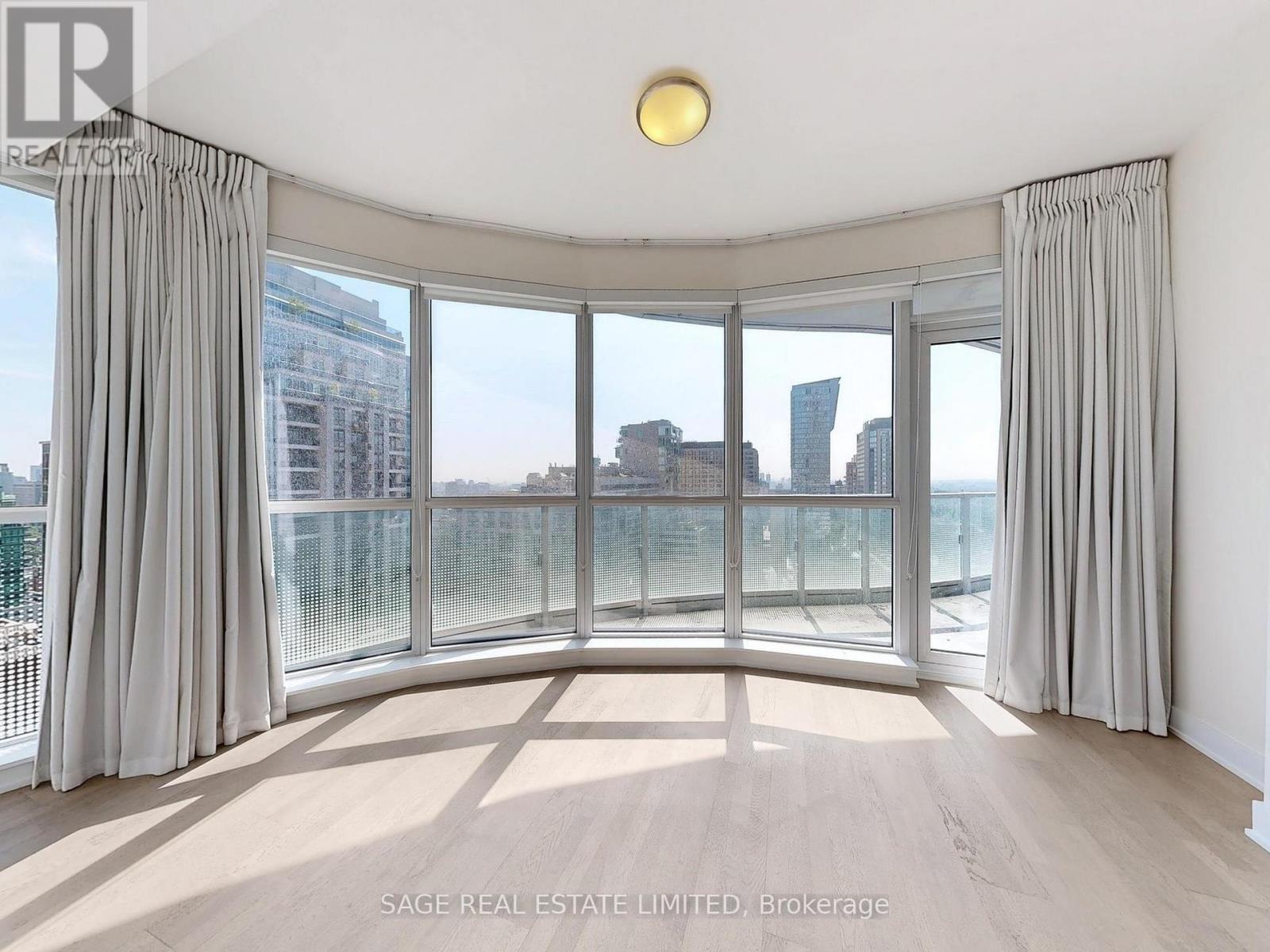 2102 - 88 Cumberland Street, Toronto (annex), Ontario