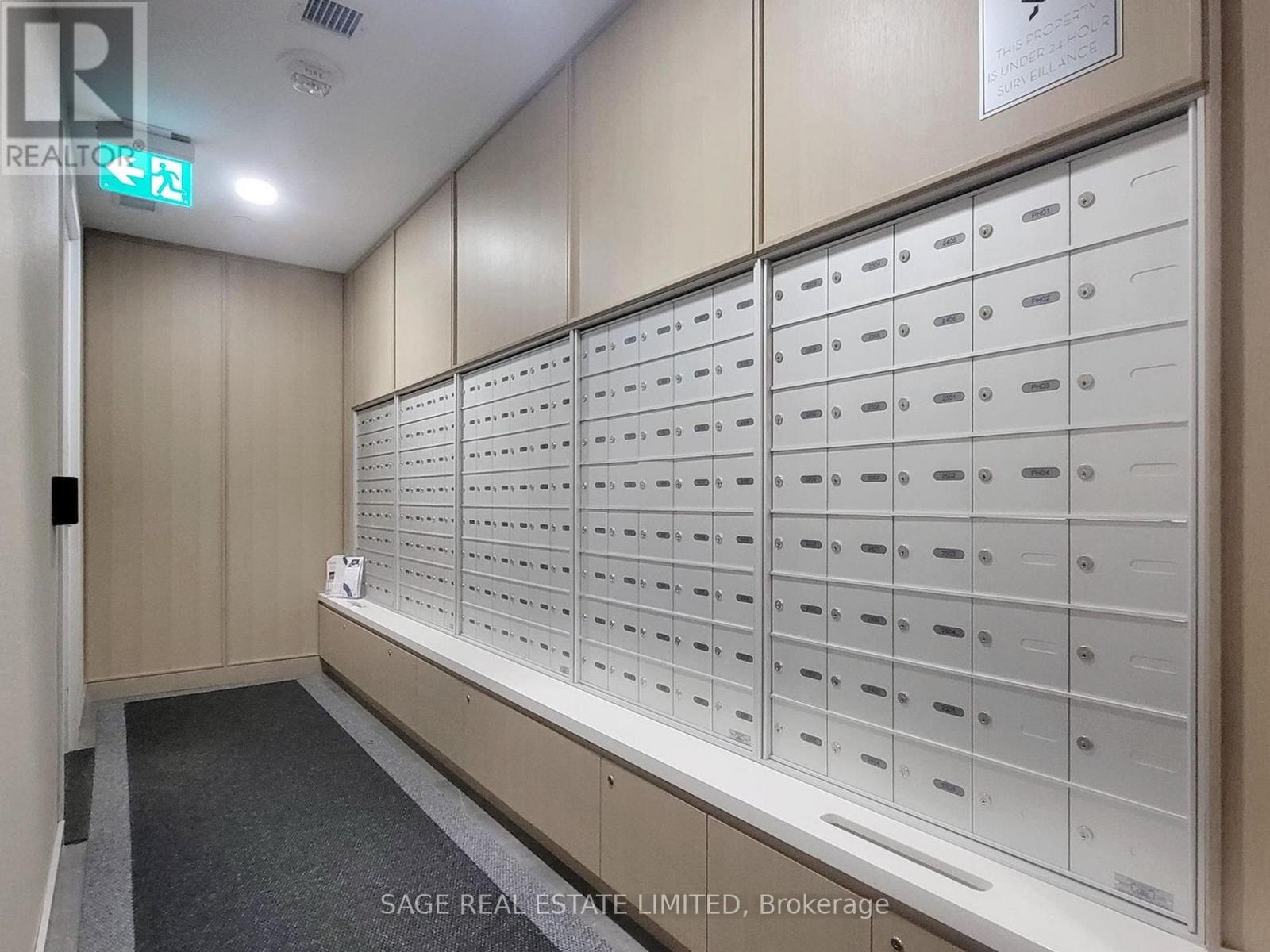 2102 - 88 Cumberland Street, Toronto (annex), Ontario