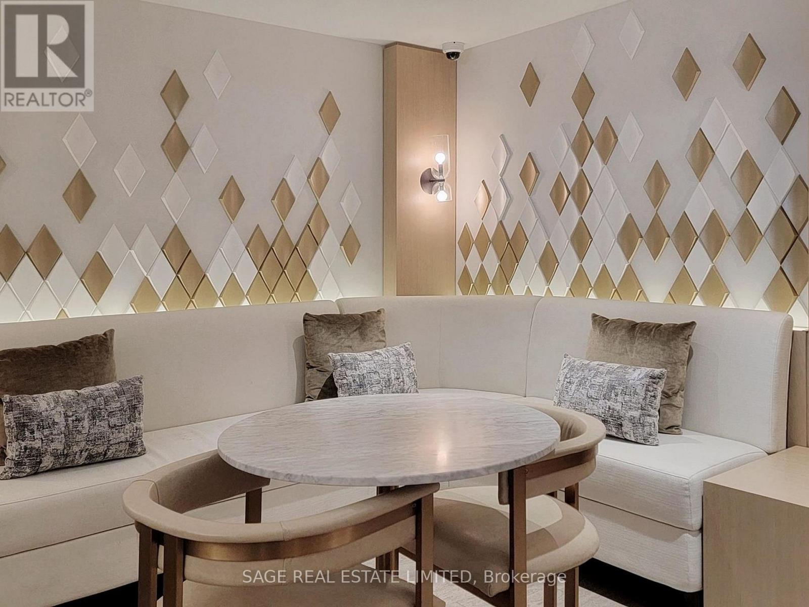 2102 - 88 Cumberland Street, Toronto (annex), Ontario