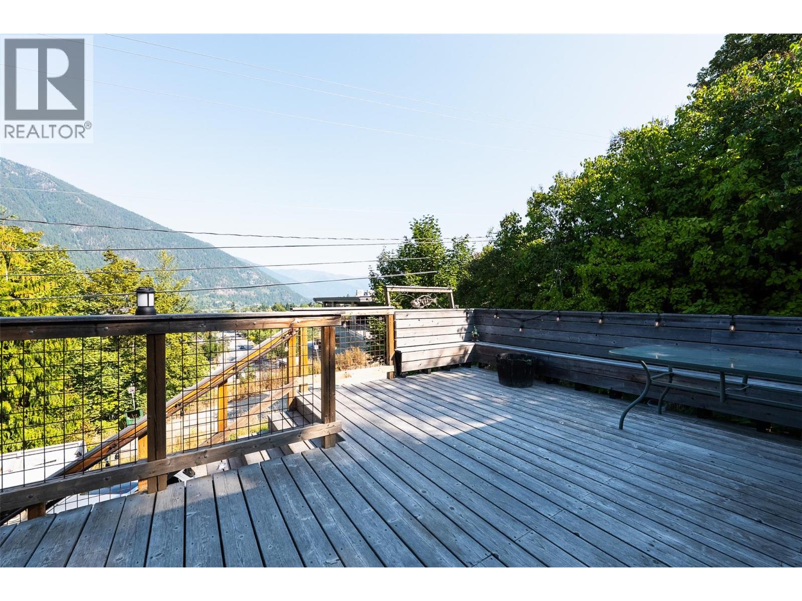 320 Chatham Street, Nelson, British Columbia