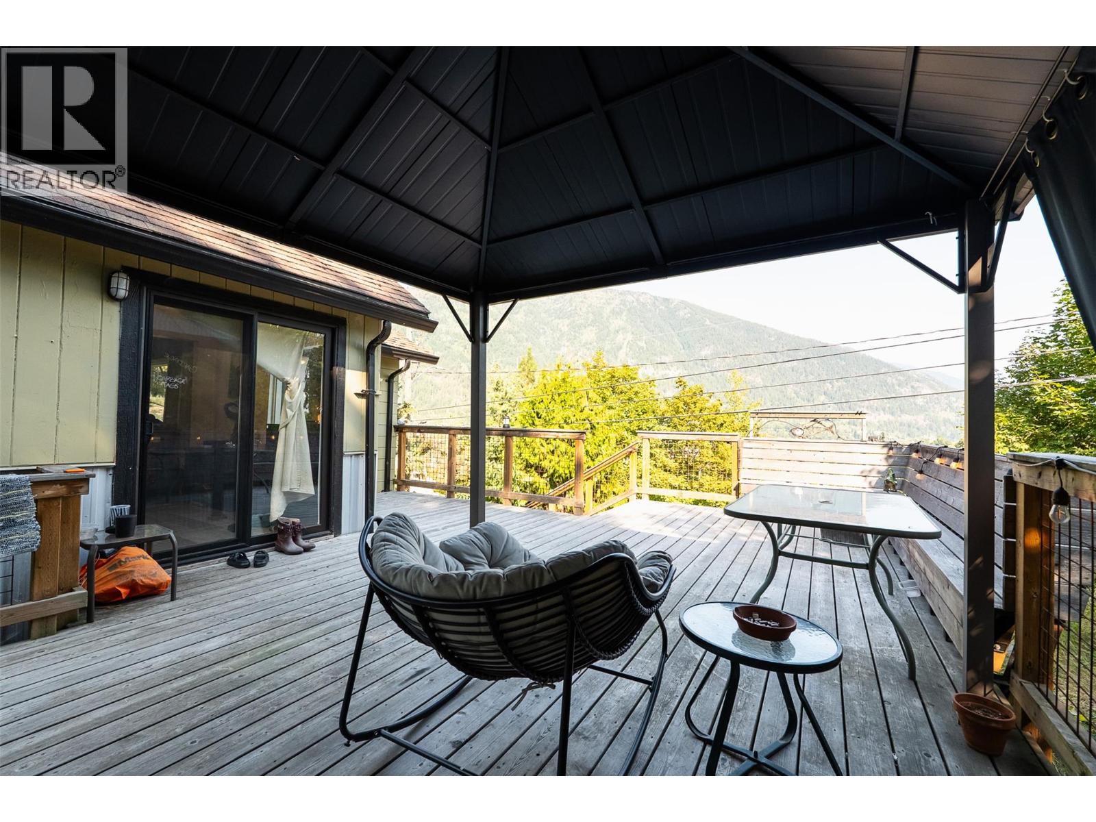 320 Chatham Street, Nelson, British Columbia