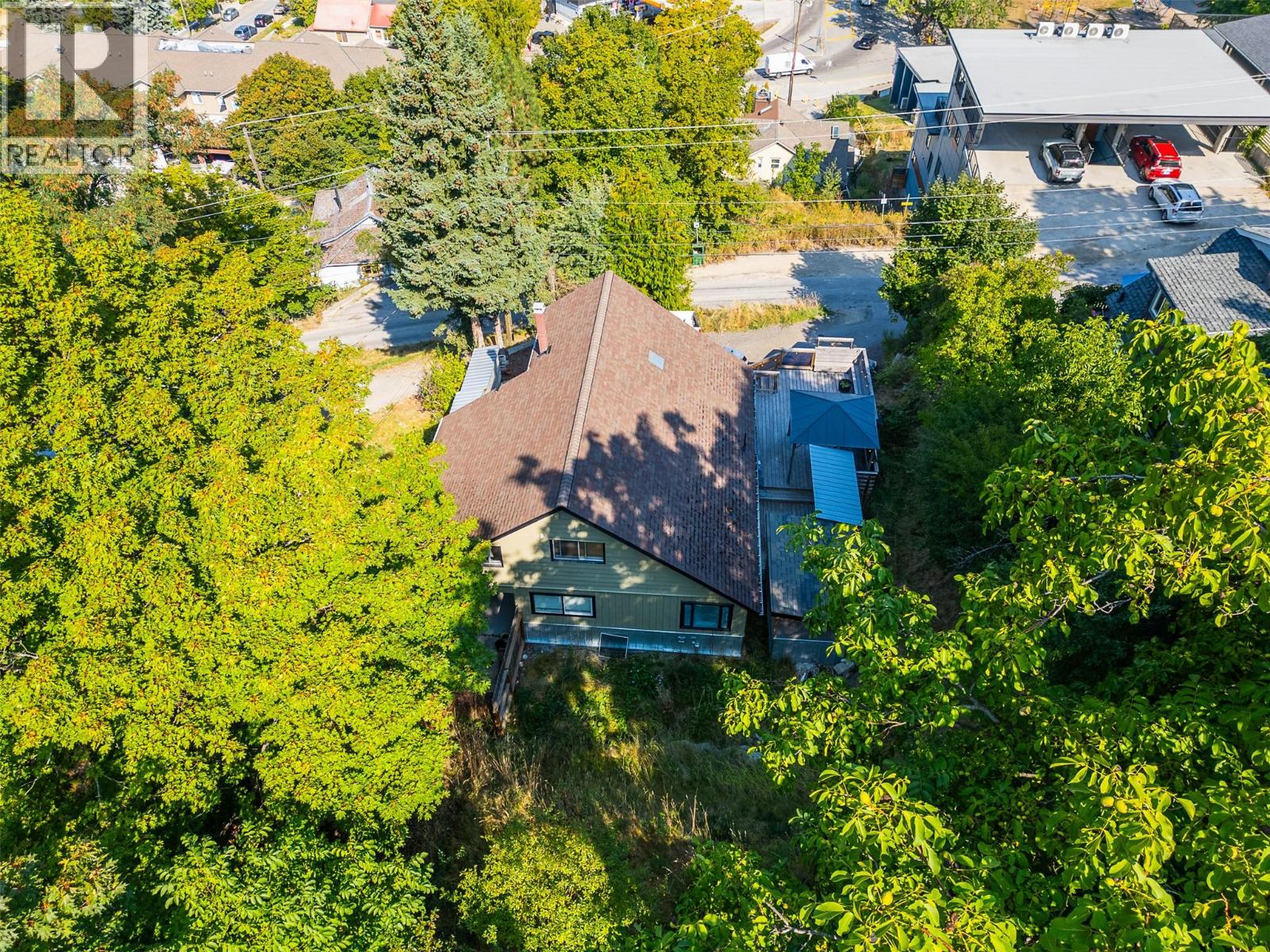 320 Chatham Street, Nelson, British Columbia