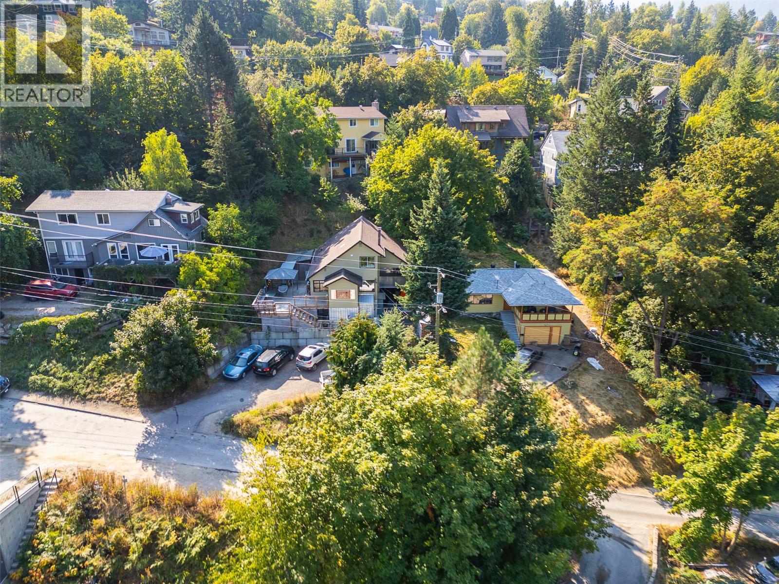 320 Chatham Street, Nelson, British Columbia