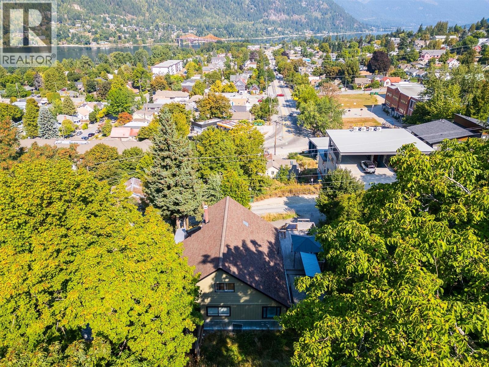 320 Chatham Street, Nelson, British Columbia