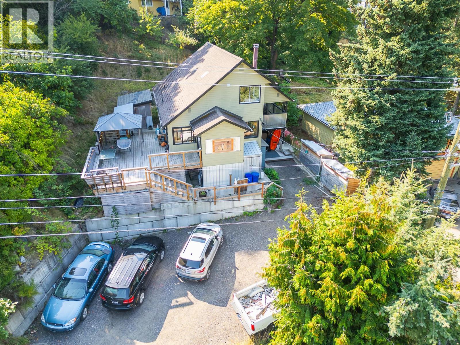 320 Chatham Street, Nelson, British Columbia
