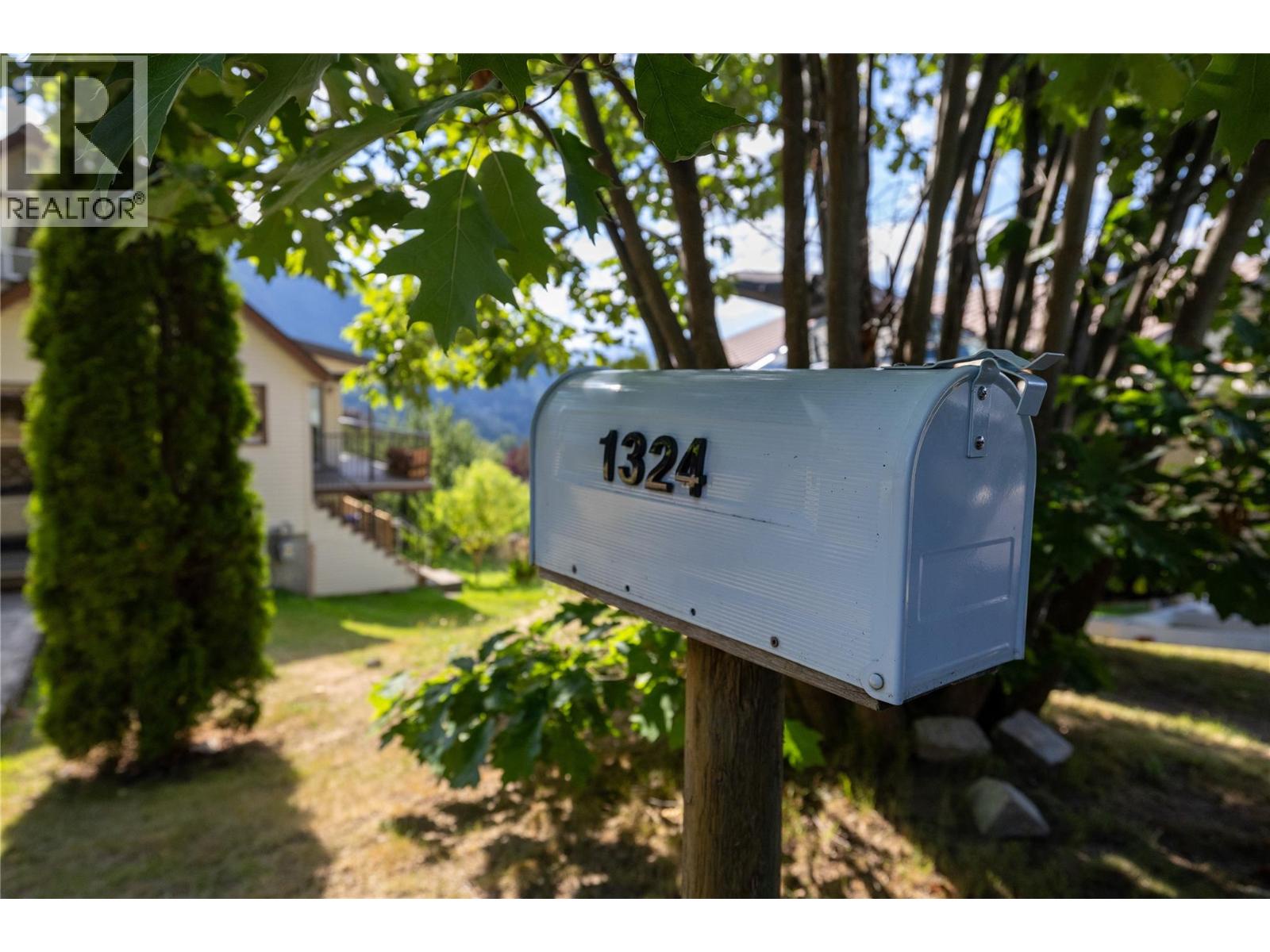 1324 Cedar Street, Nelson, British Columbia