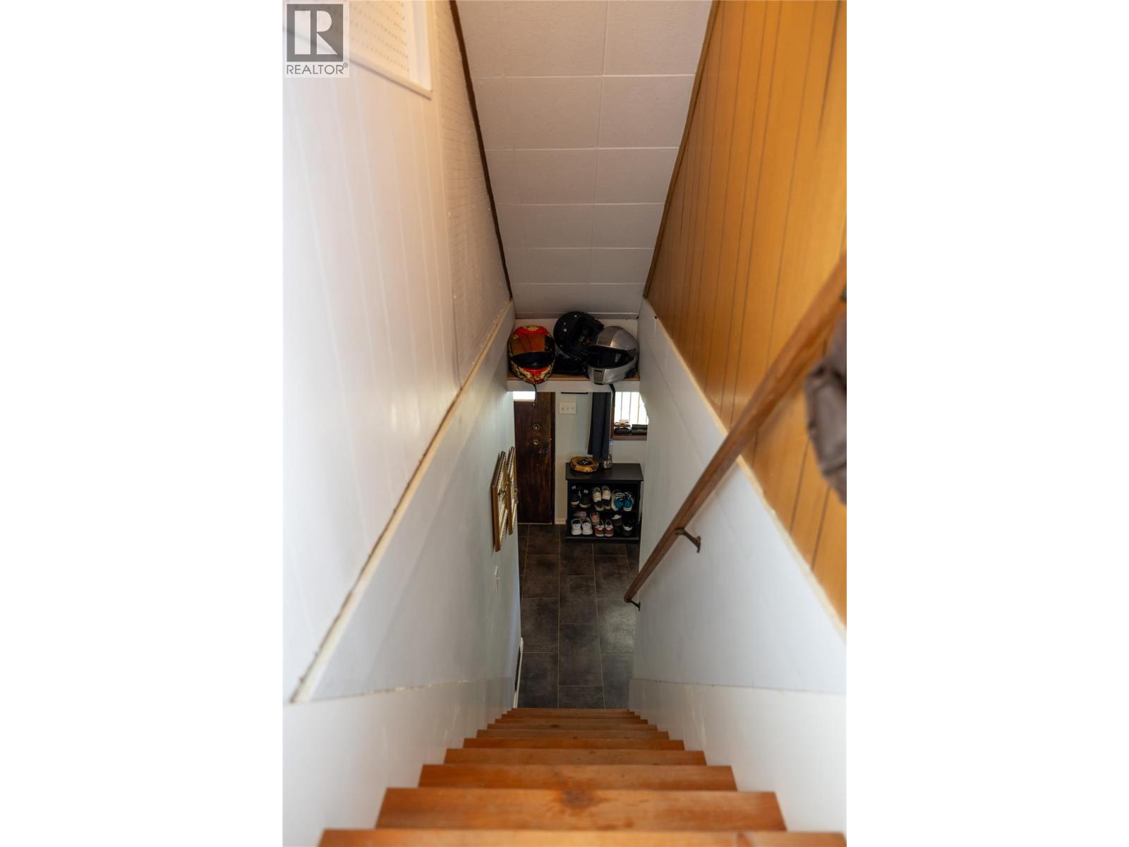 1324 Cedar Street, Nelson, British Columbia