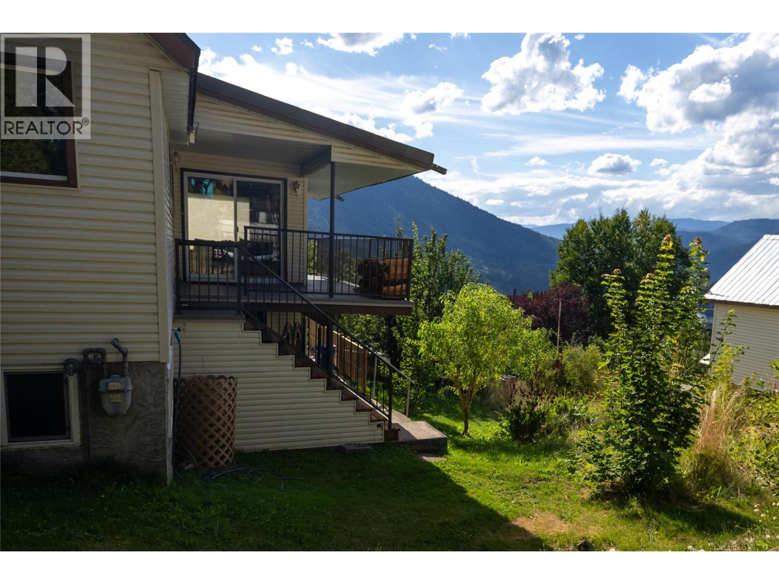 1324 Cedar Street, Nelson, British Columbia