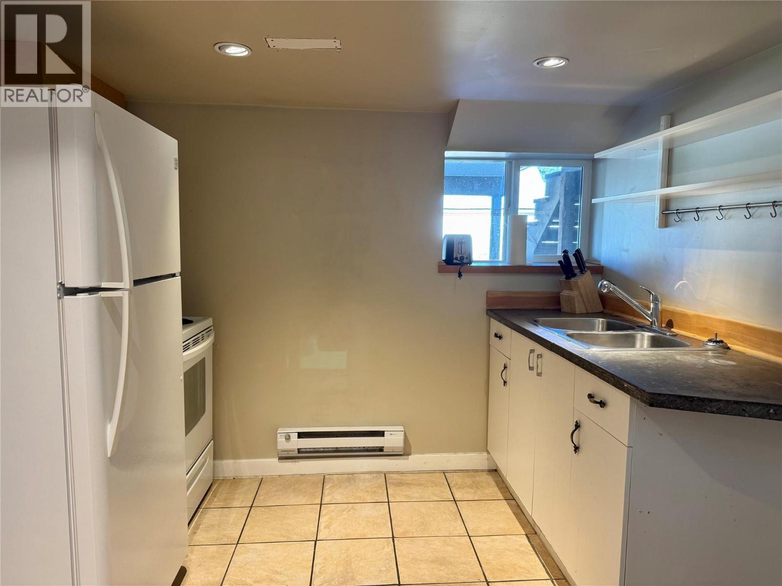 1324 Cedar Street, Nelson, British Columbia