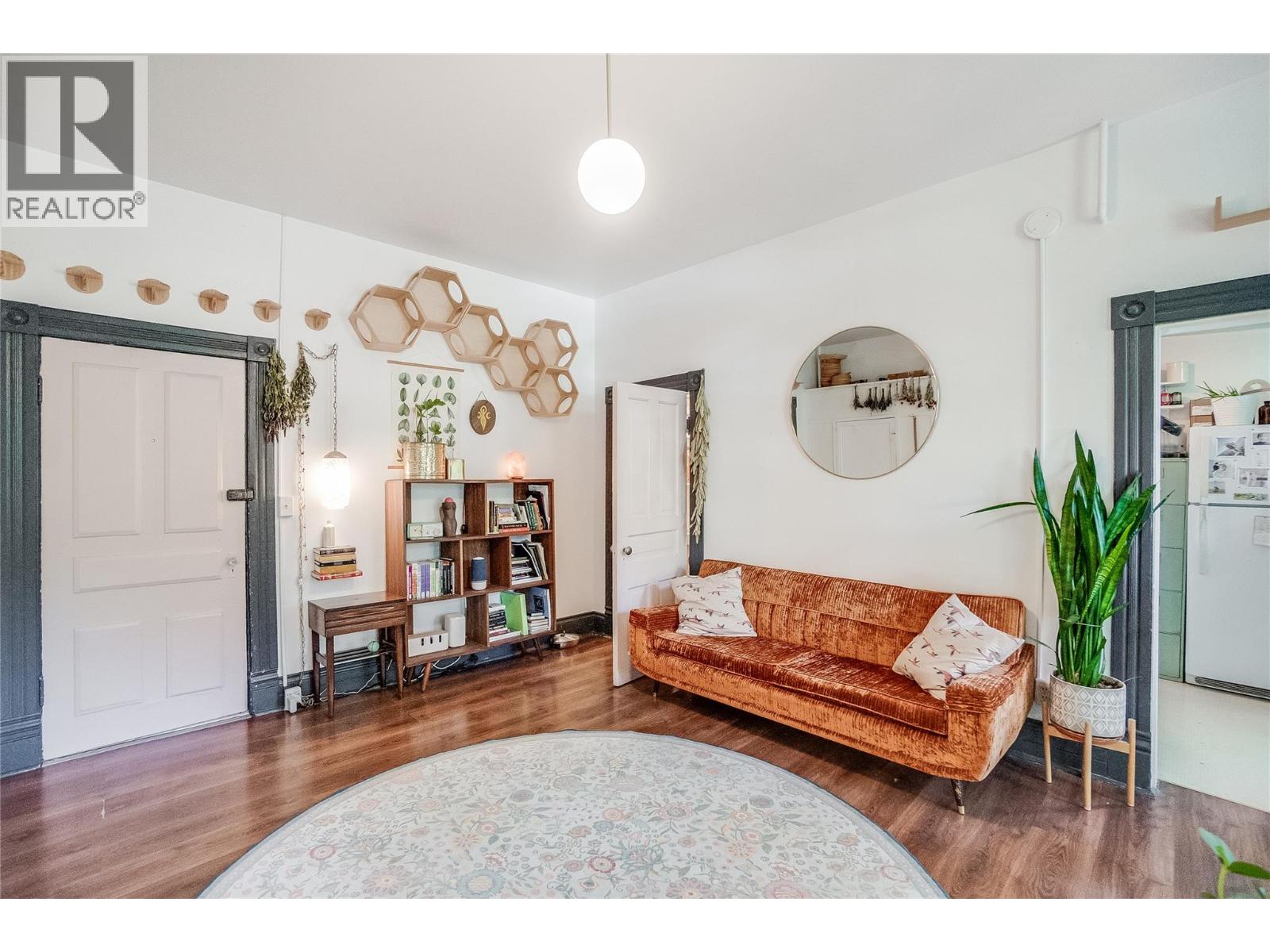 414 Falls Street, Nelson, British Columbia