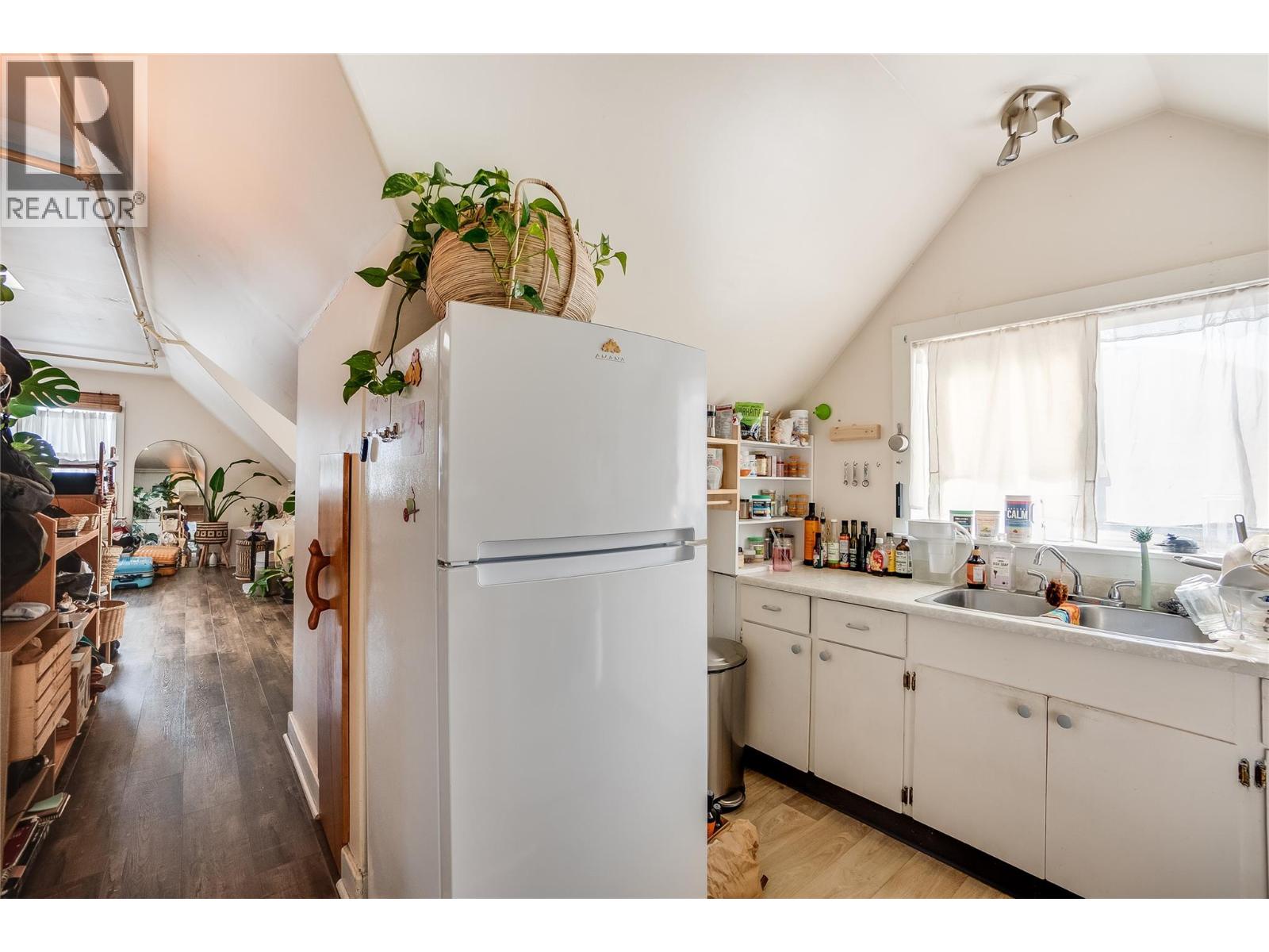 414 Falls Street, Nelson, British Columbia