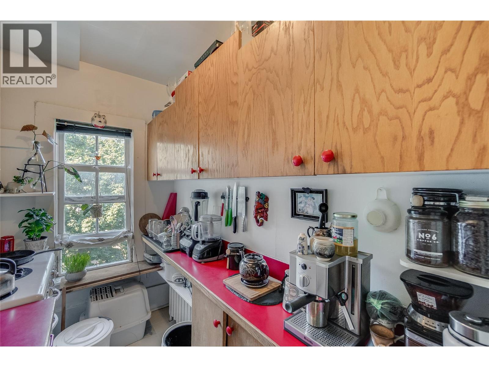 414 Falls Street, Nelson, British Columbia