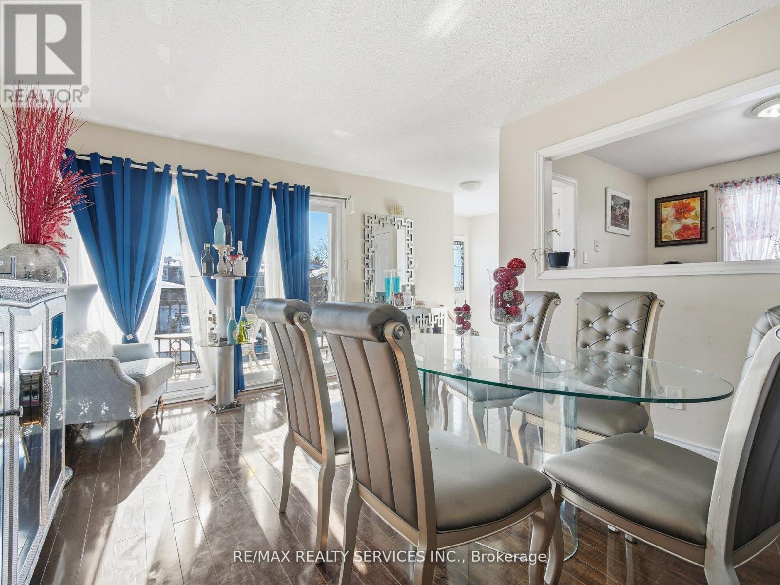 8 Deerpark Crescent, Brampton (brampton West), Ontario