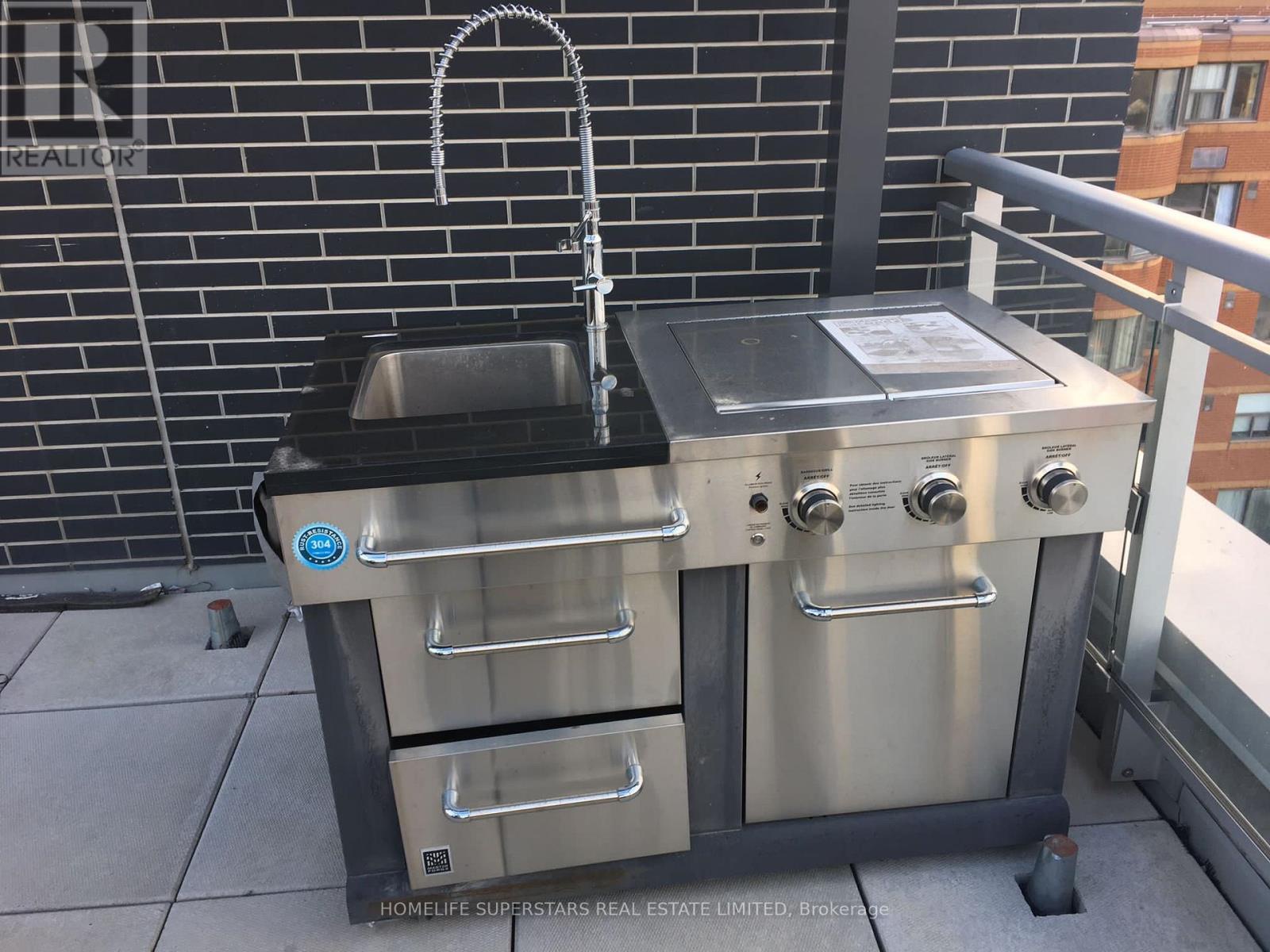 305 - 10 Willison Square N, Toronto (kensington-chinatown), Ontario