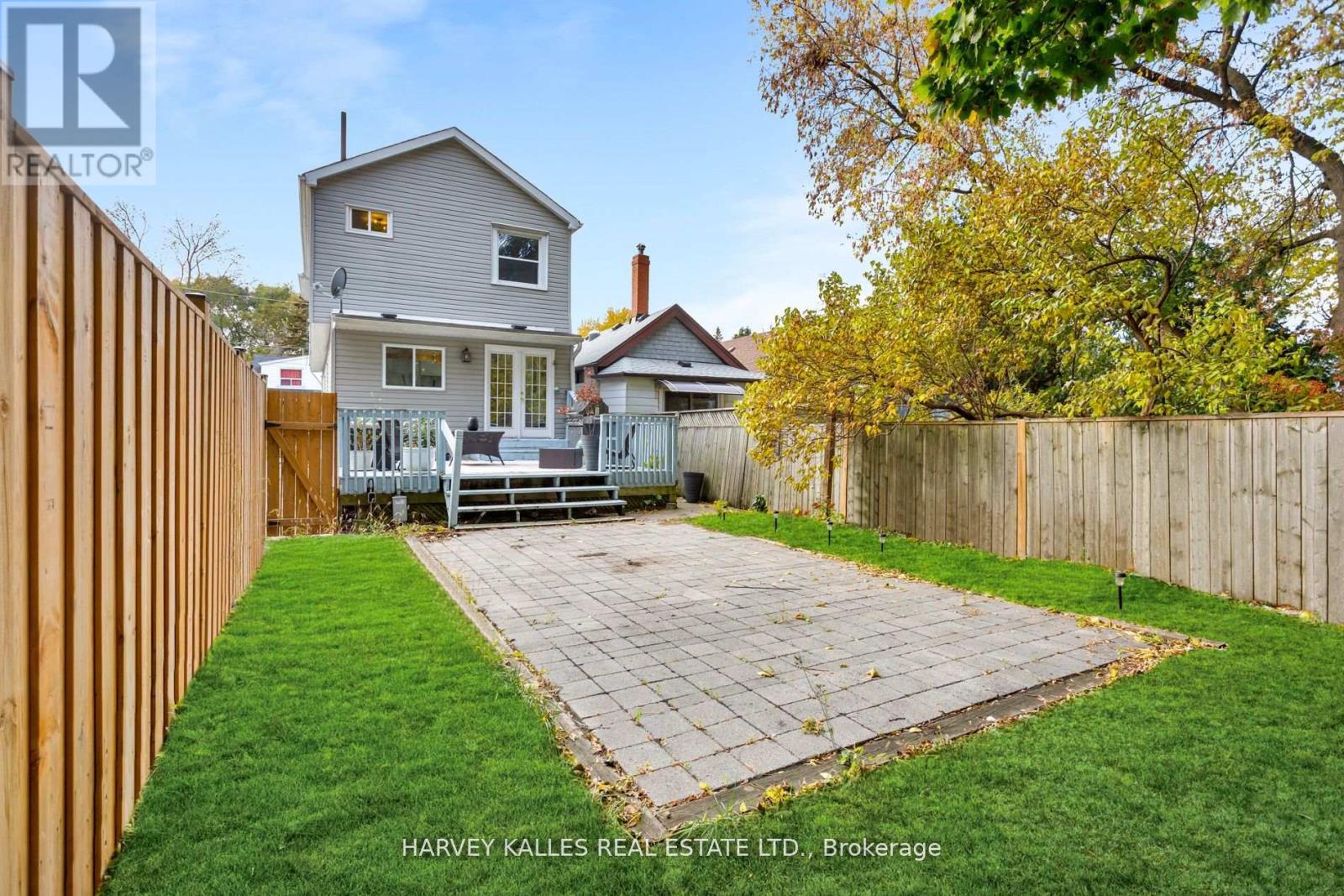 139 King Edward Avenue, Toronto (woodbine-lumsden), Ontario