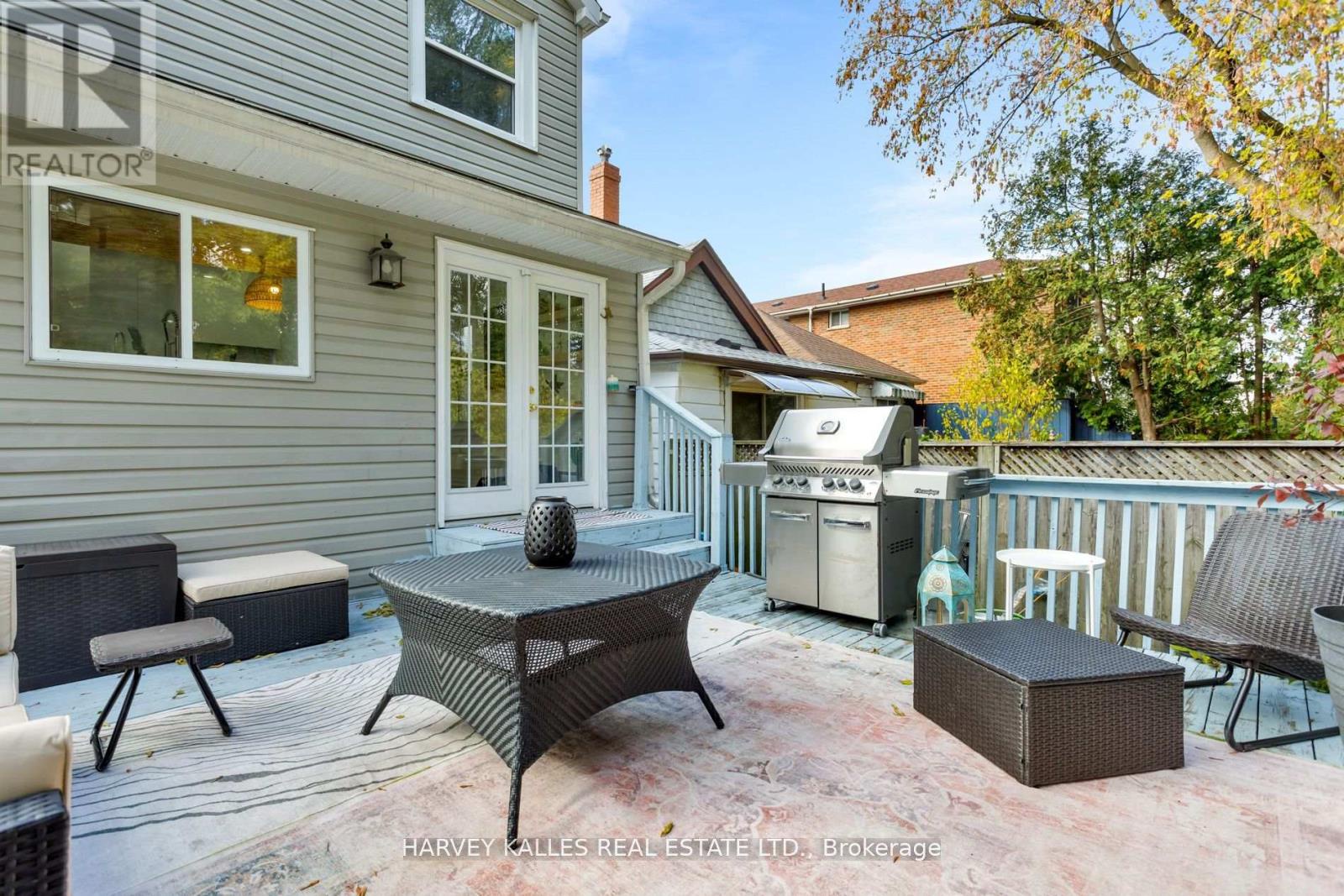 139 King Edward Avenue, Toronto (woodbine-lumsden), Ontario