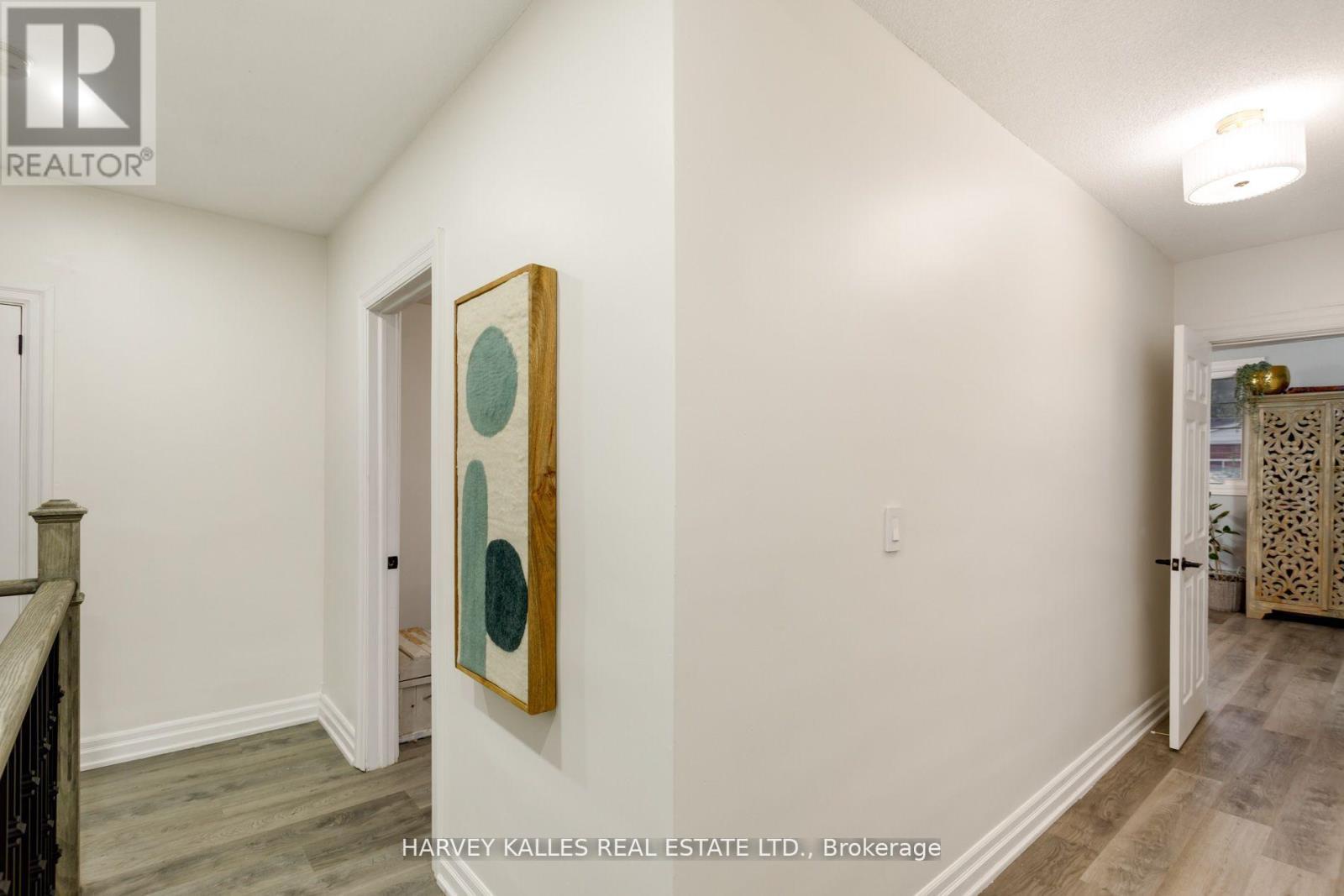 139 King Edward Avenue, Toronto (woodbine-lumsden), Ontario