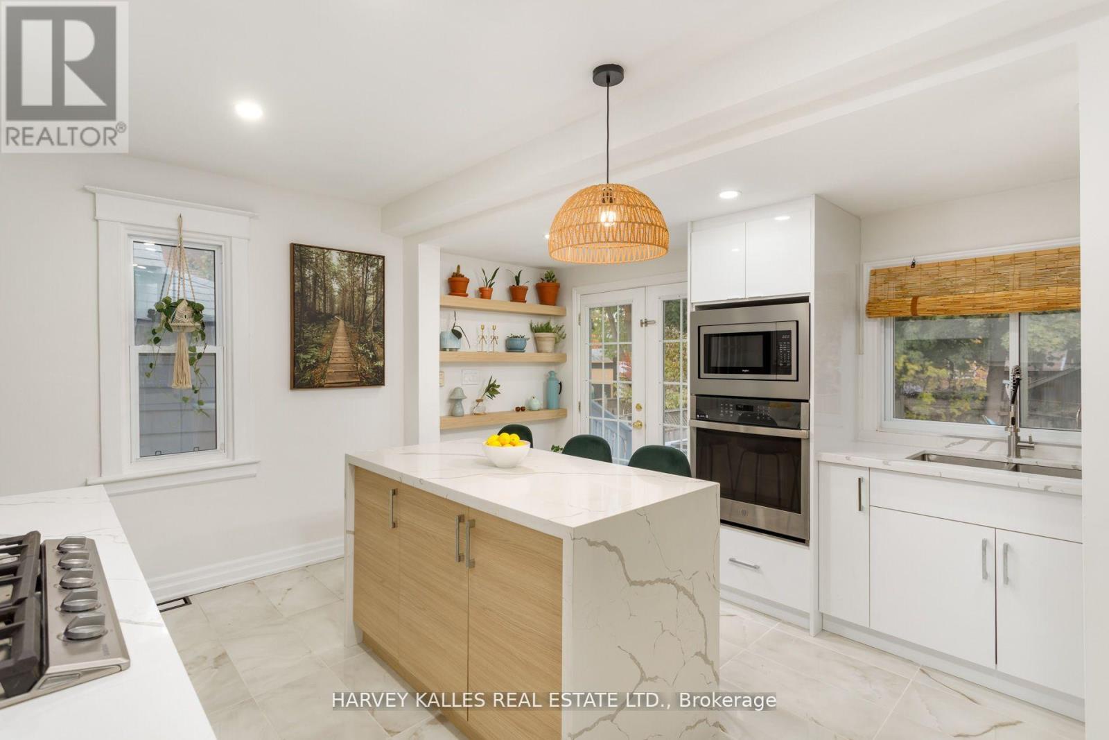 139 King Edward Avenue, Toronto (woodbine-lumsden), Ontario