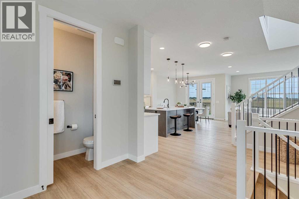 467 Kinniburgh Loop, Chestermere, Alberta