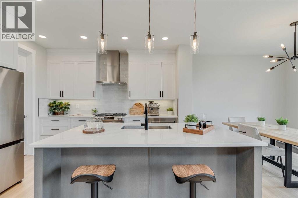 467 Kinniburgh Loop, Chestermere, Alberta