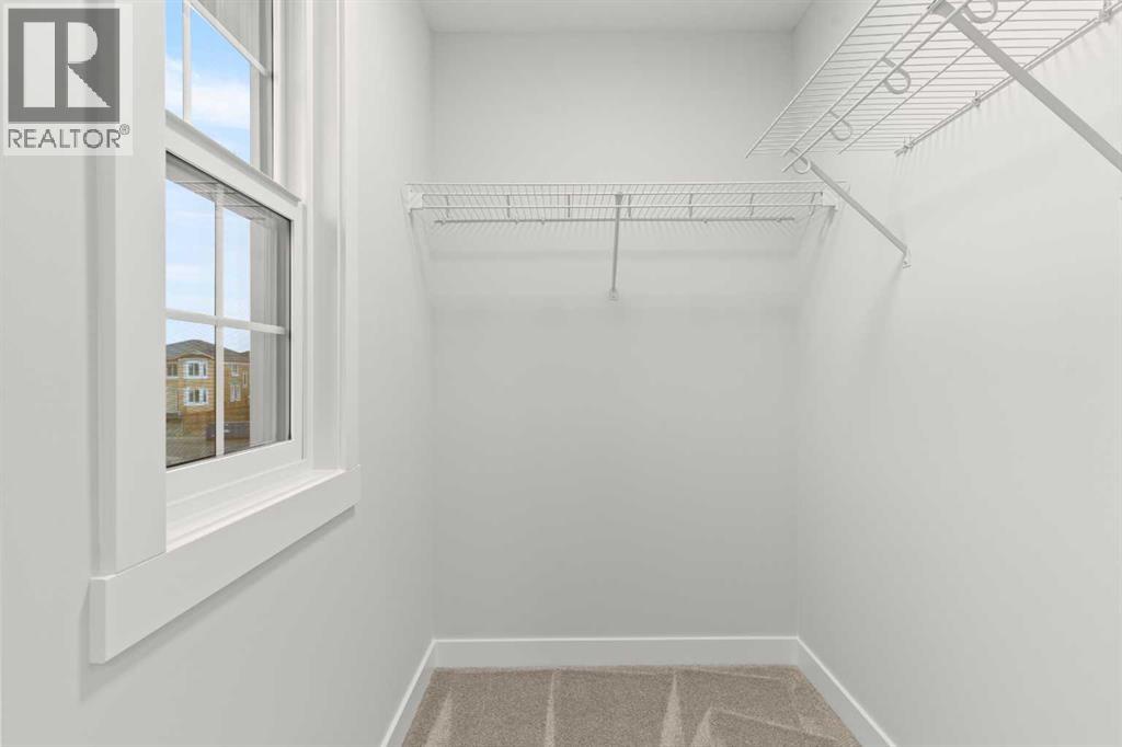 467 Kinniburgh Loop, Chestermere, Alberta