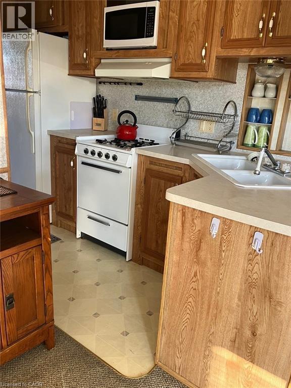 92 Clubhouse Road Unit# 29, Turkey Point, Ontario