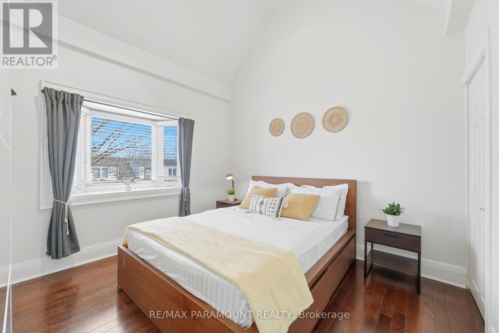 670 Rhodes Avenue, Toronto (greenwood-coxwell), Ontario