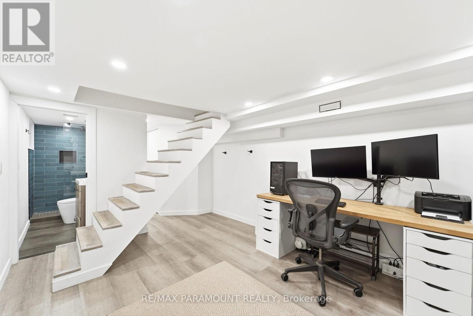 670 Rhodes Avenue, Toronto (greenwood-coxwell), Ontario